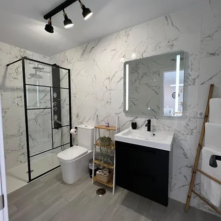 Apartamentos Turisticos Antonio Parra شقة جيريز