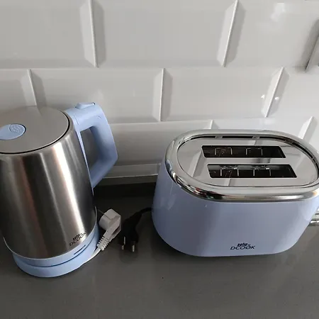 Apartamentos Turisticos Antonio Parra *