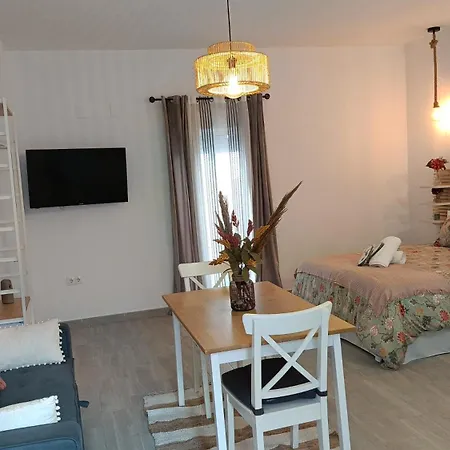 Apartamentos Turisticos Antonio Parra