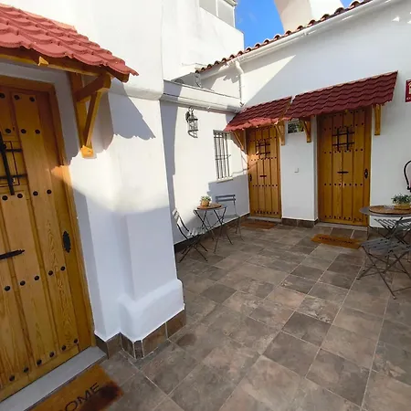 Apartamentos Turisticos Antonio Parra